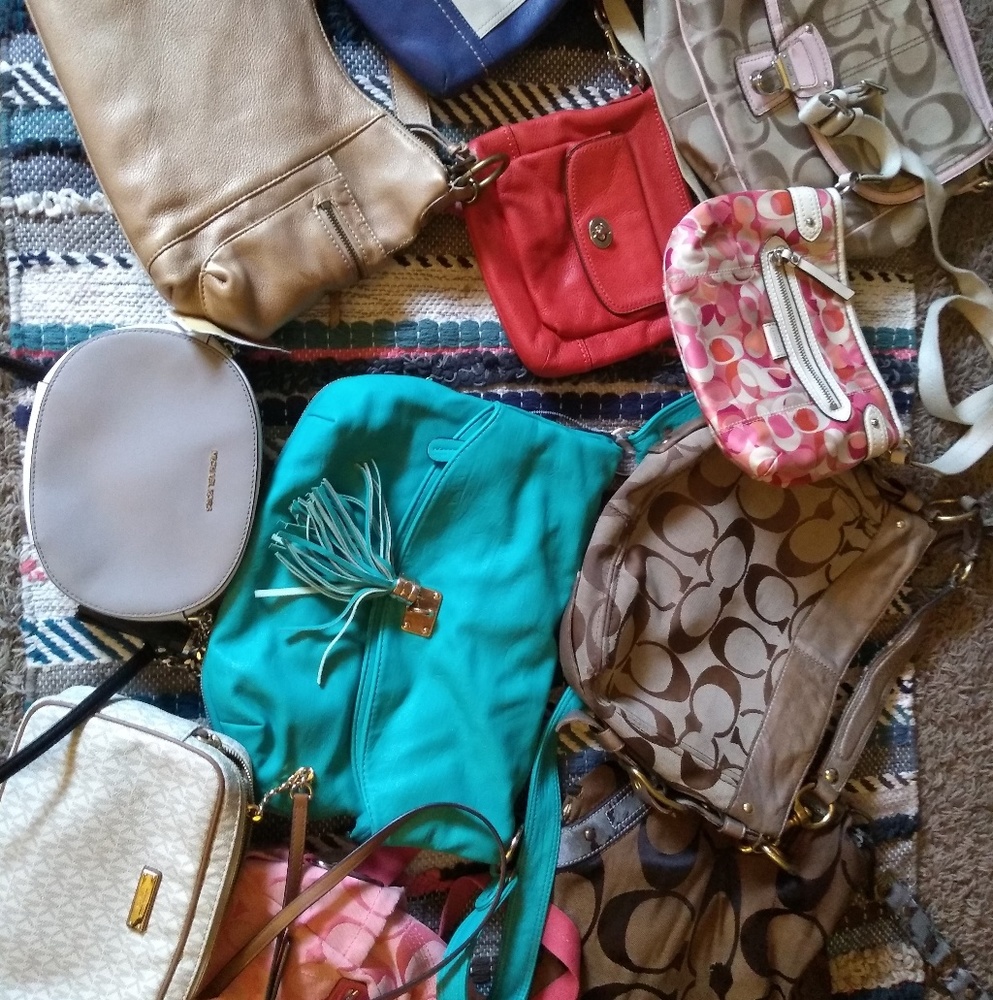 Several coach, mk, and fosil bags for sale